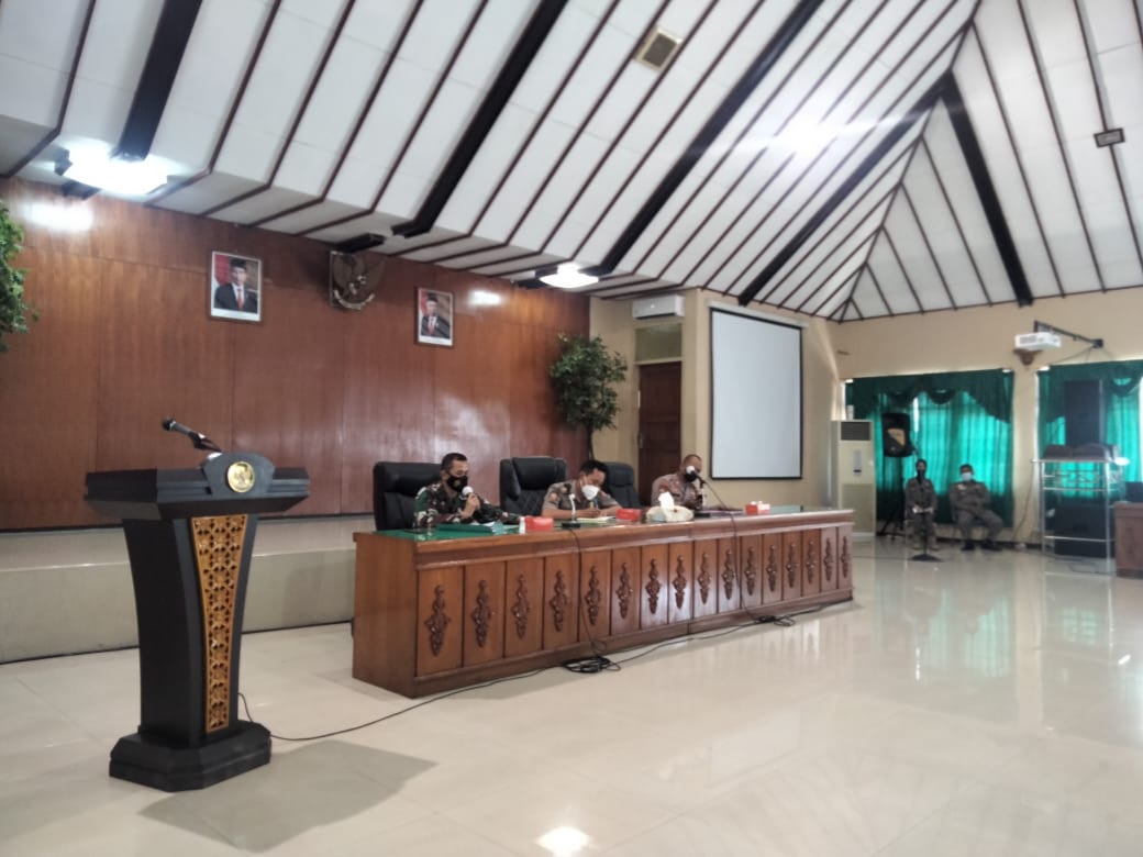 MENINGKATKAN KERJASAMA DENGAN JAJARAN SAMPING