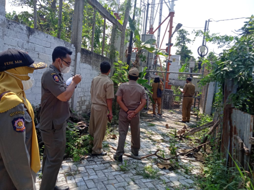 PENINJAUAN LOKASI MENARA TELEKOMUNIKASI