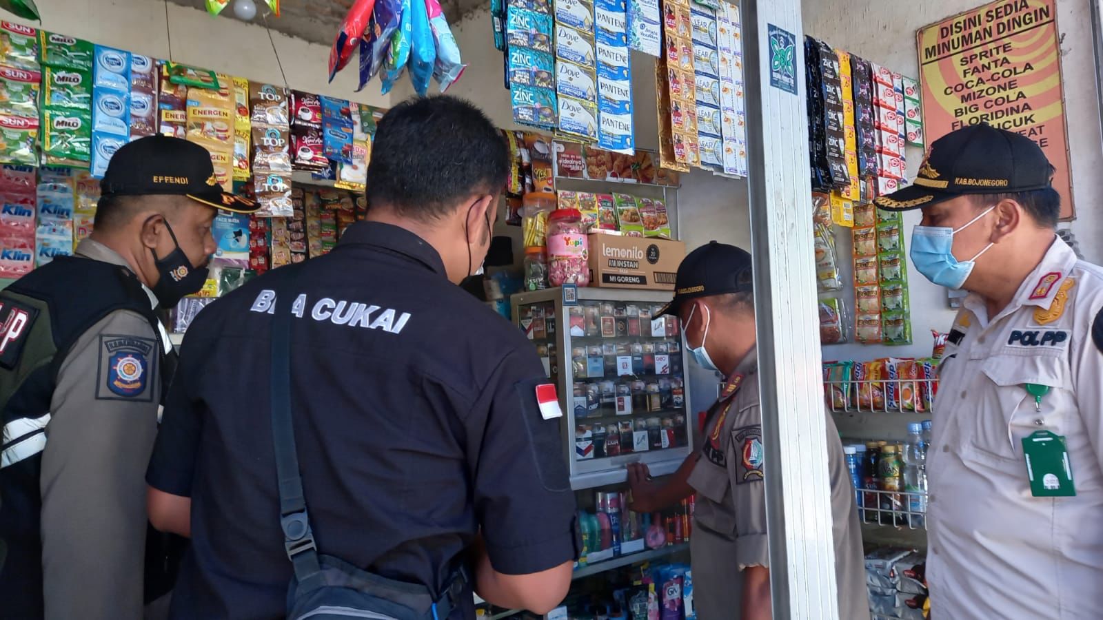 Operasi Barang Cukai Rokok Ilegal Wilayah Sugihwaras