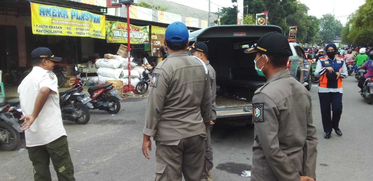Penataan PKL dan Penataan Parkir di Pasar Bojonegoro