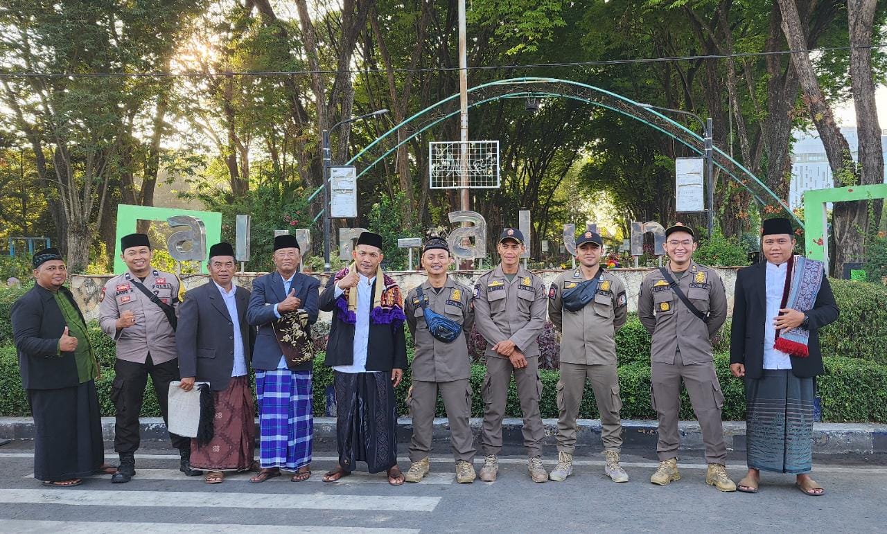 Pengamanan Sholat Idul Adha 1444 H/2023 M di Masjid Agung Darussalam Bojonegoro